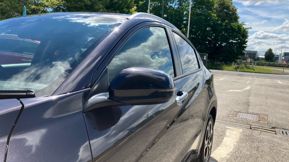 Honda HR-V 1.5 i-VTEC EX 5dr Petrol Hatchback - Image 28