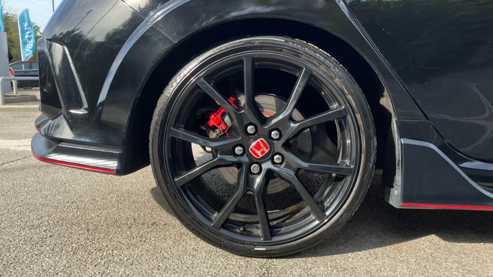 Honda Civic Type R 2.0 VTEC Turbo Type R GT 5dr Petrol Hatchback - Image 29