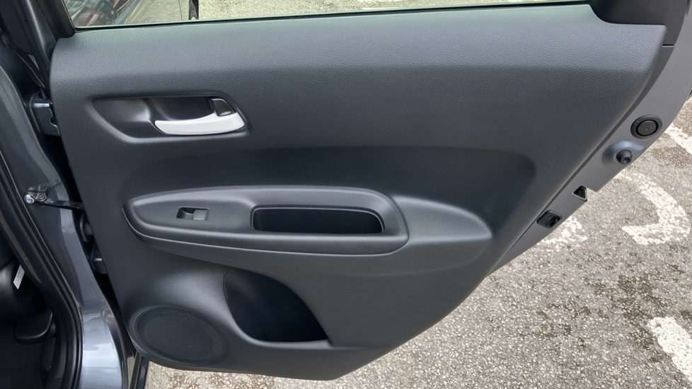 Honda Jazz 1.5 i-MMD Hybrid SE 5dr eCVT Hybrid Hatchback - Image 22