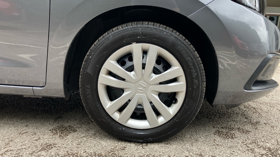 Honda Jazz 1.5 i-MMD Hybrid SE 5dr eCVT Hybrid Hatchback - Image 30