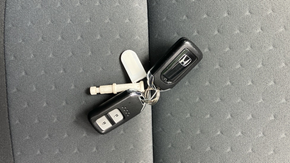 Honda Jazz 1.5 i-MMD Hybrid SE 5dr eCVT Hybrid Hatchback - Image 35