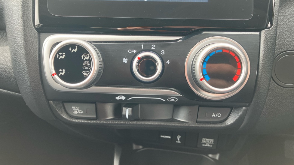 Honda Jazz 1.3 i-VTEC SE 5dr CVT Petrol Hatchback - Image 20