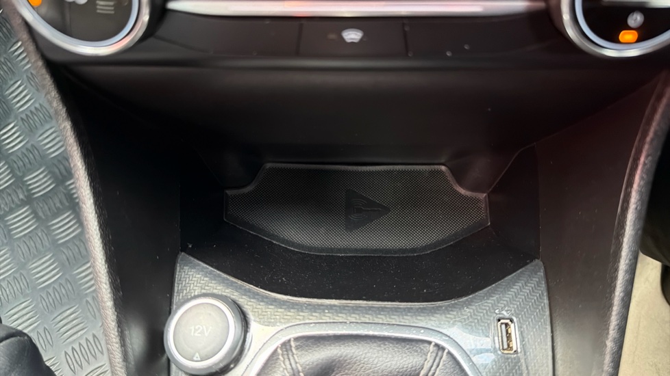 Ford Fiesta 1.0 EcoBoost 140 ST-Line X 3dr Petrol Hatchback - Image 36