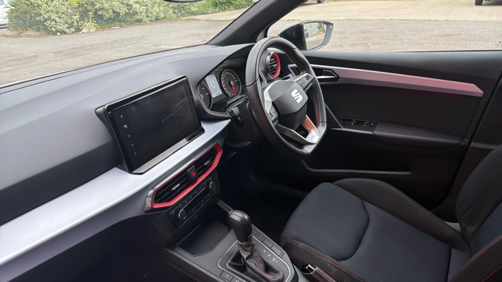 SEAT Ibiza 1.0 TSI 110 FR 5dr DSG Petrol Hatchback - Image 9