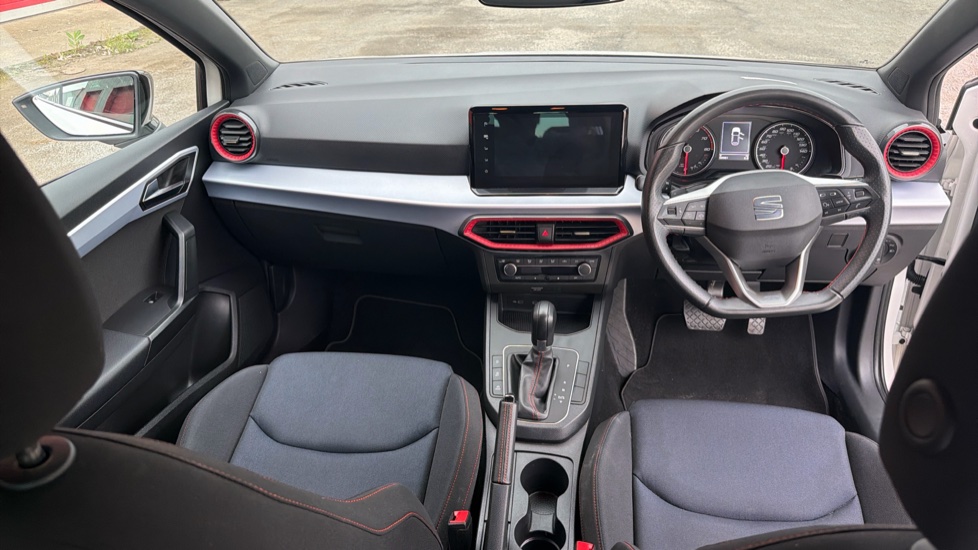 SEAT Ibiza 1.0 TSI 110 FR 5dr DSG Petrol Hatchback - Image 10