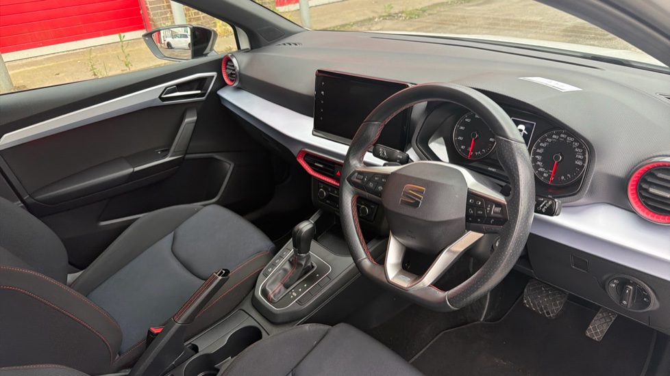 SEAT Ibiza 1.0 TSI 110 FR 5dr DSG Petrol Hatchback - Image 11