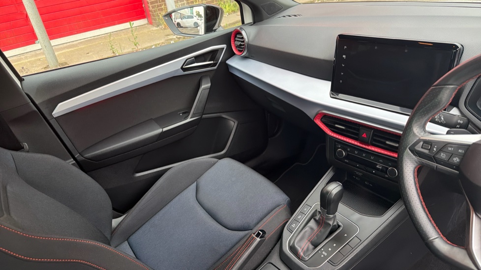 SEAT Ibiza 1.0 TSI 110 FR 5dr DSG Petrol Hatchback - Image 14