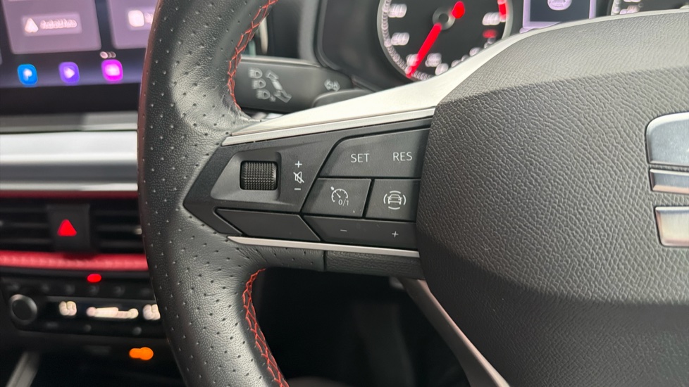 SEAT Ibiza 1.0 TSI 110 FR 5dr DSG Petrol Hatchback - Image 27
