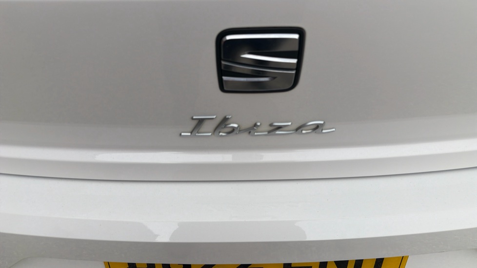 SEAT Ibiza 1.0 TSI 110 FR 5dr DSG Petrol Hatchback - Image 40