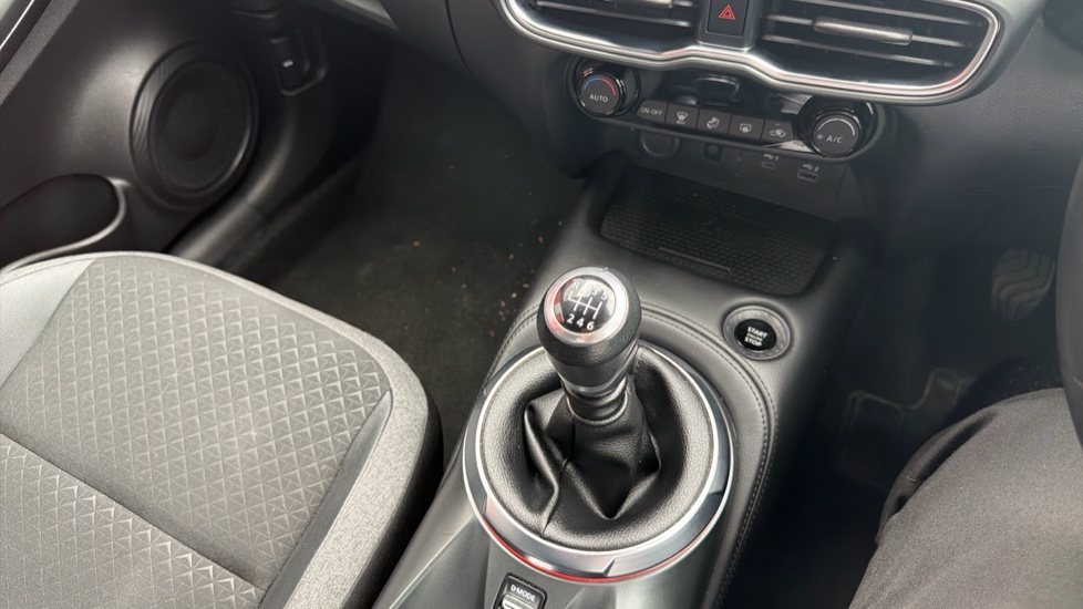 Nissan Juke 1.0 DiG-T N-Connecta 5dr Petrol Hatchback - Image 13
