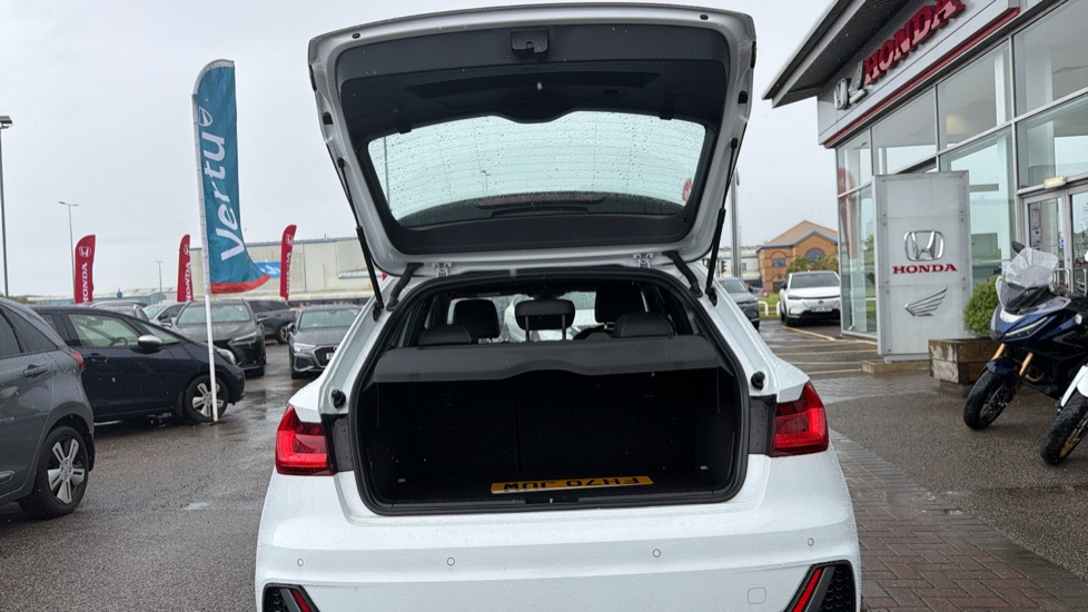 Audi A1 25 TFSI S Line 5dr Petrol Hatchback - Image 4