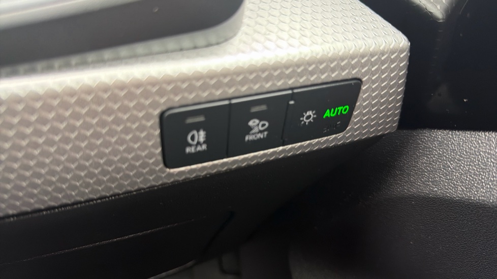 Audi A1 25 TFSI S Line 5dr Petrol Hatchback - Image 27