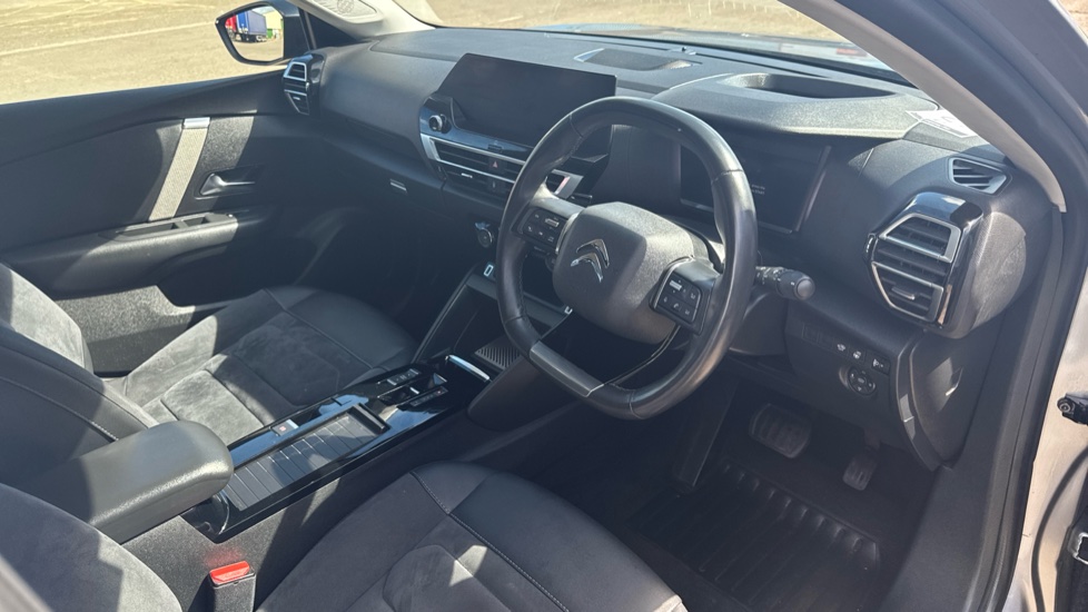 Citroen C4 1.2 PureTech [130] Max 5dr Auto Petrol Hatchback - Image 11