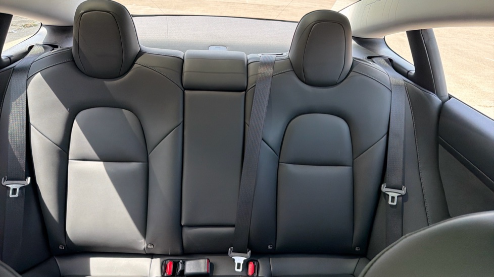 Tesla Model 3 Standard Plus 4dr Auto Electric Saloon - Image 15