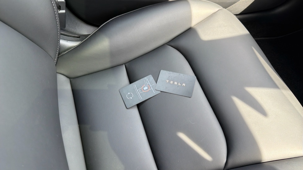 Tesla Model 3 Standard Plus 4dr Auto Electric Saloon - Image 20