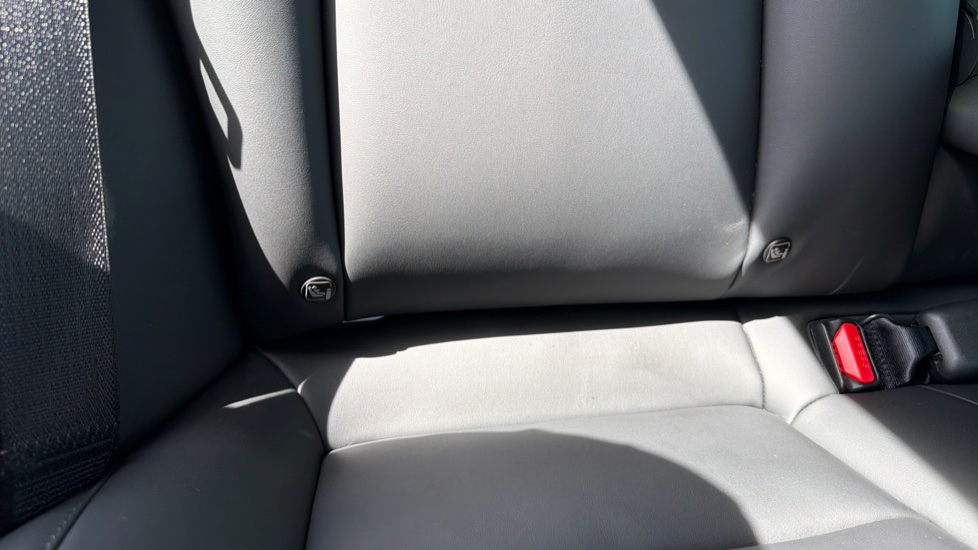 Tesla Model 3 Standard Plus 4dr Auto Electric Saloon - Image 24