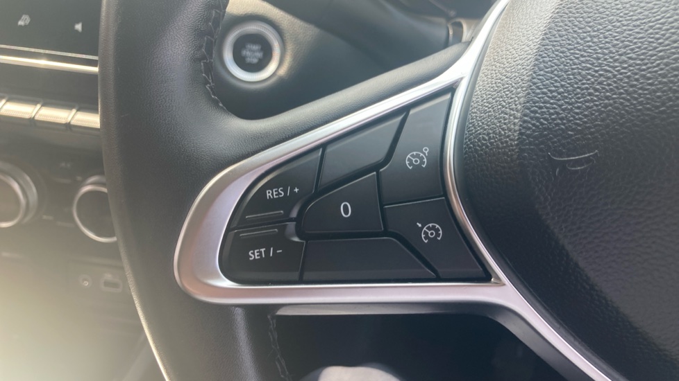 Renault Captur 1.0 TCE 90 Techno 5dr Petrol Hatchback - Image 40