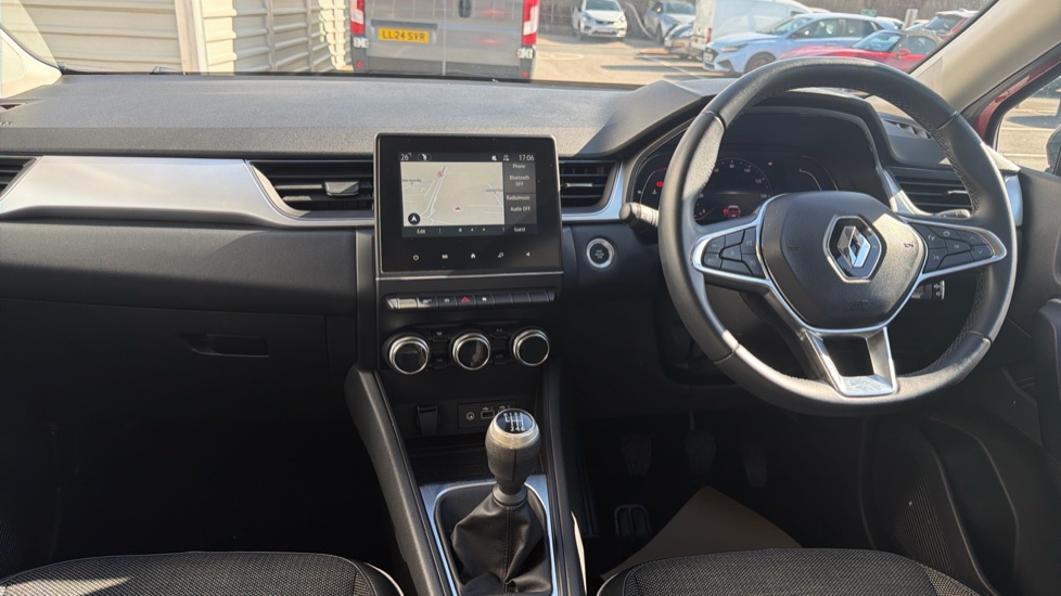 Renault Captur 1.0 TCE 90 Techno 5dr Petrol Hatchback - Image 10