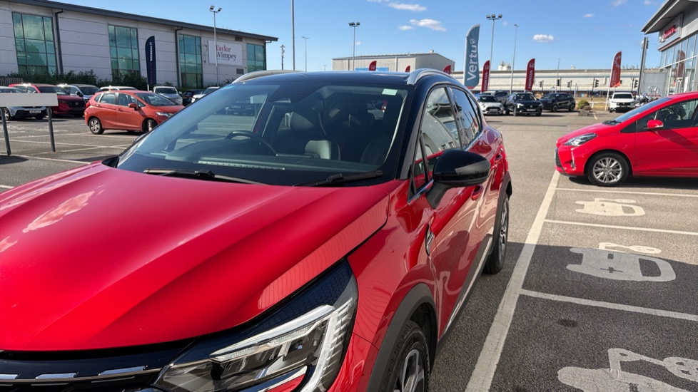 Renault Captur 1.0 TCE 90 Techno 5dr Petrol Hatchback - Image 36