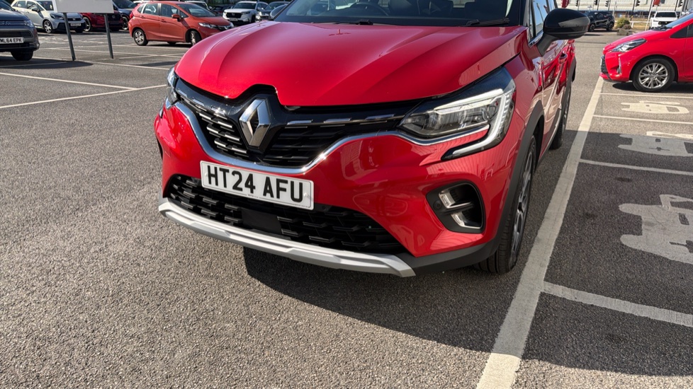 Renault Captur 1.0 TCE 90 Techno 5dr Petrol Hatchback - Image 37