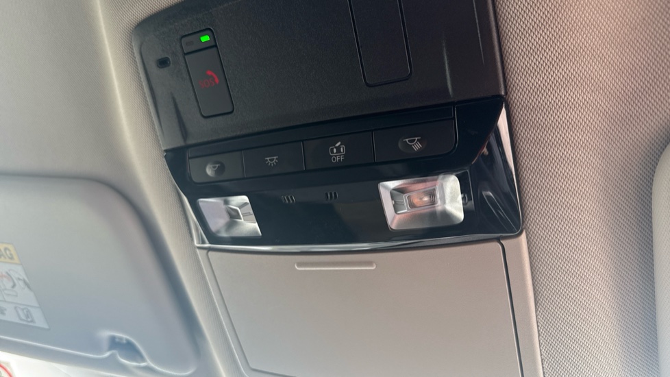 Nissan Qashqai 1.3 DiG-T MH N-Connecta 5dr Petrol Hatchback - Image 27
