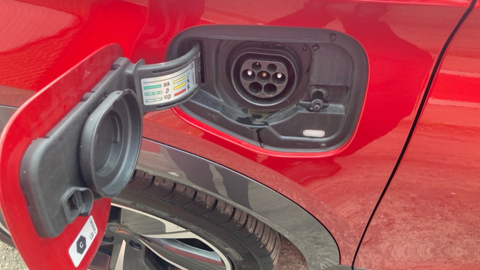 CUPRA Formentor 1.4 eHybrid 204 V1 5dr DSG Estate - Image 24