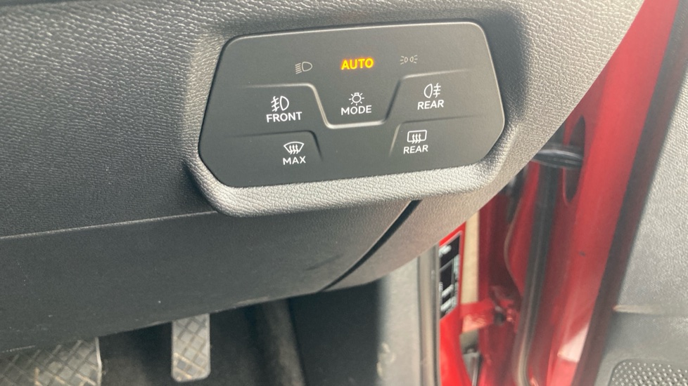 CUPRA Formentor 1.4 eHybrid 204 V1 5dr DSG Estate - Image 30