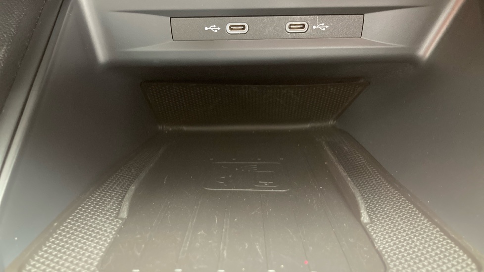 CUPRA Formentor 1.4 eHybrid 204 V1 5dr DSG Estate - Image 38