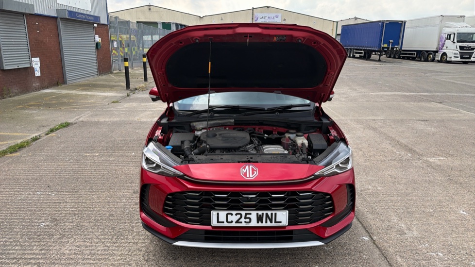 MG ZS 1.5 Hybrid+ Trophy 5dr Auto Hybrid Hatchback - Image 8