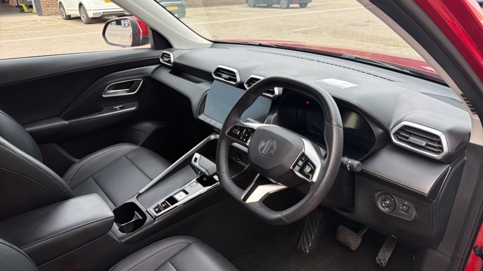 MG ZS 1.5 Hybrid+ Trophy 5dr Auto Hybrid Hatchback - Image 11