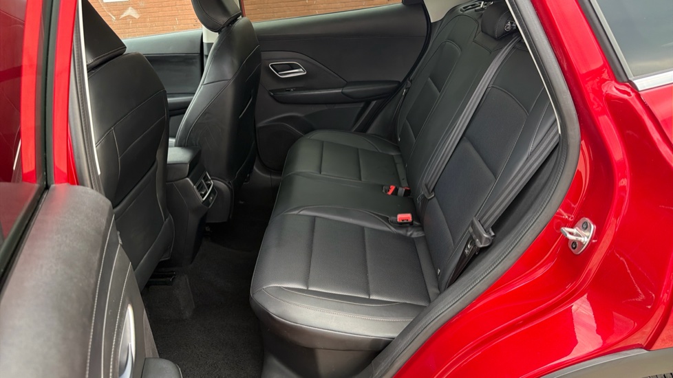 MG ZS 1.5 Hybrid+ Trophy 5dr Auto Hybrid Hatchback - Image 16