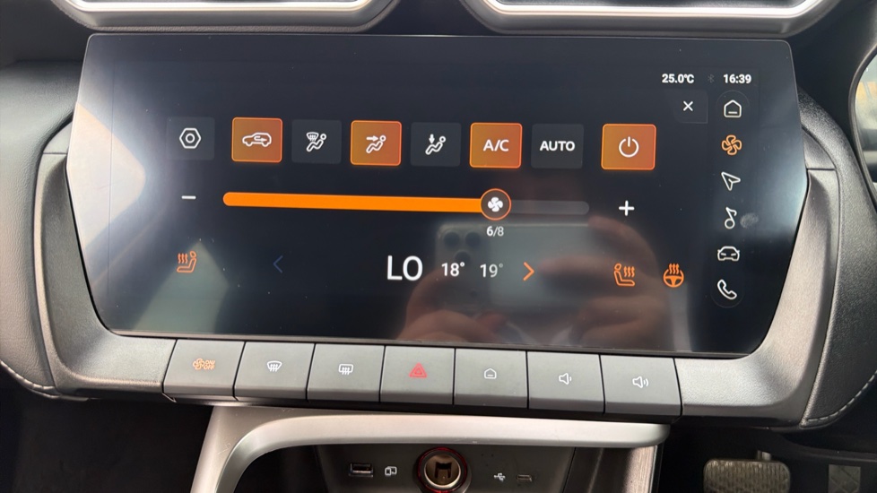 MG ZS 1.5 Hybrid+ Trophy 5dr Auto Hybrid Hatchback - Image 37