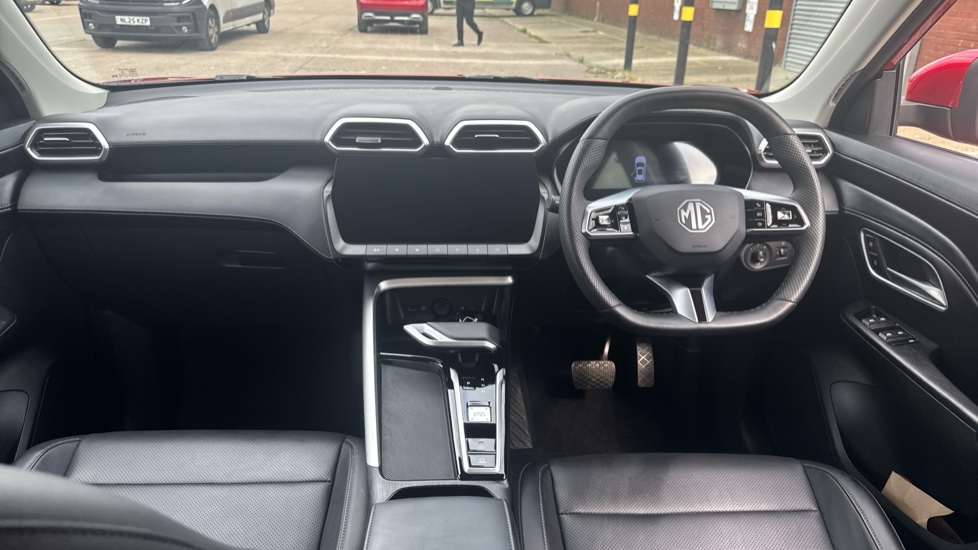 MG ZS 1.5 Hybrid+ Trophy 5dr Auto Hybrid Hatchback - Image 10