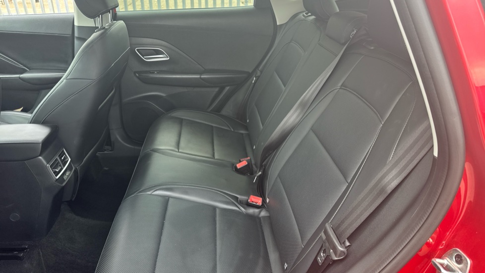 MG ZS 1.5 Hybrid+ Trophy 5dr Auto Hybrid Hatchback - Image 16