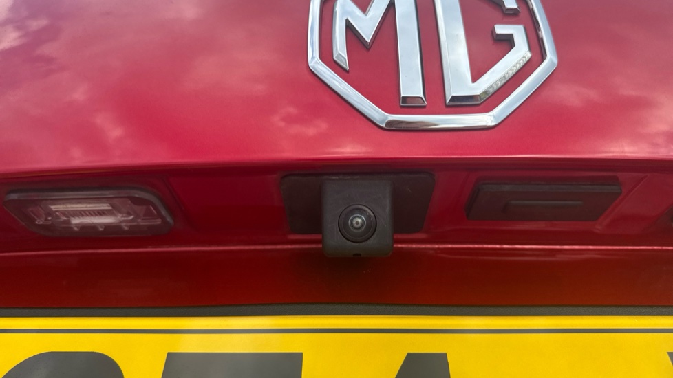 MG ZS 1.5 Hybrid+ Trophy 5dr Auto Hybrid Hatchback - Image 21