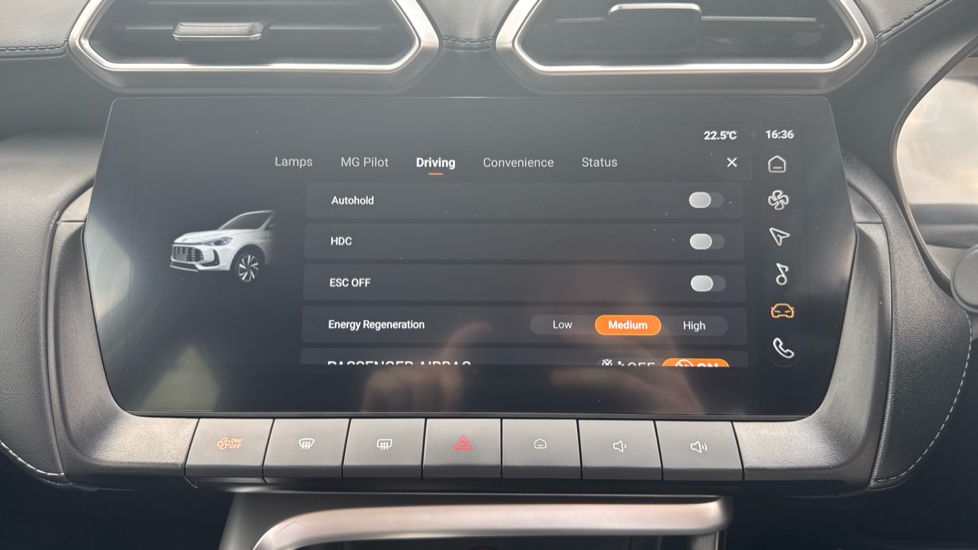 MG ZS 1.5 Hybrid+ Trophy 5dr Auto Hybrid Hatchback - Image 38