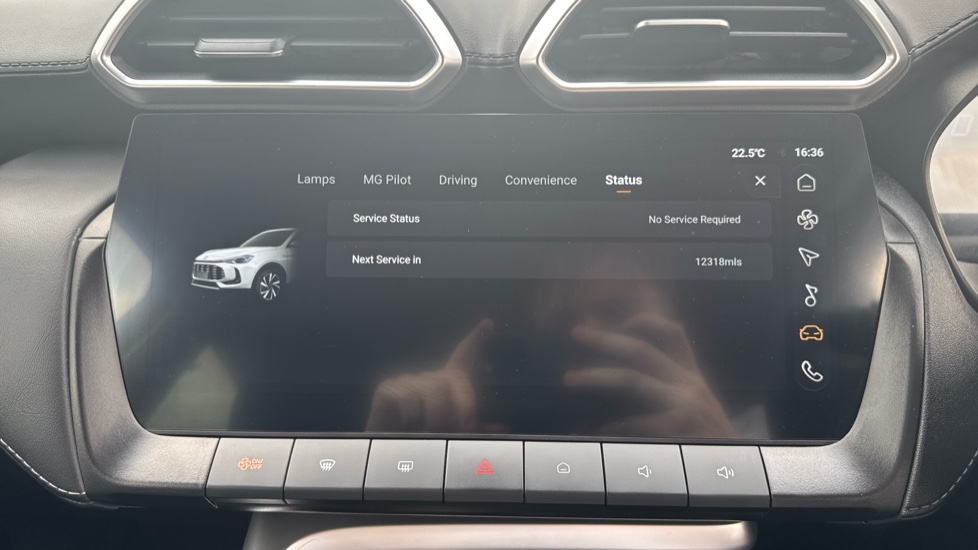 MG ZS 1.5 Hybrid+ Trophy 5dr Auto Hybrid Hatchback - Image 39