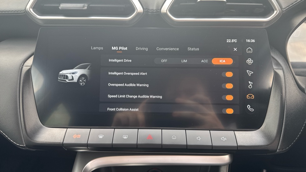 MG ZS 1.5 Hybrid+ Trophy 5dr Auto Hybrid Hatchback - Image 40