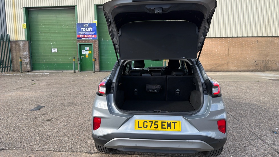 Ford Puma 1.0 EcoBoost Hybrid mHEV Titanium 5dr DCT Petrol Hatchback - Image 4