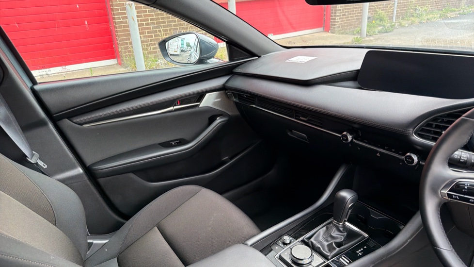 Mazda 3 2.5 e-Skyactiv G MHEV 140 Exclusive-Line 5dr Auto Petrol Hatchback - Image 14