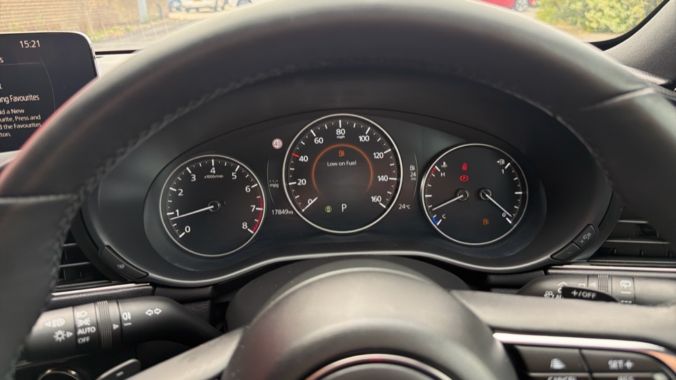 Mazda 3 2.5 e-Skyactiv G MHEV 140 Exclusive-Line 5dr Auto Petrol Hatchback - Image 18