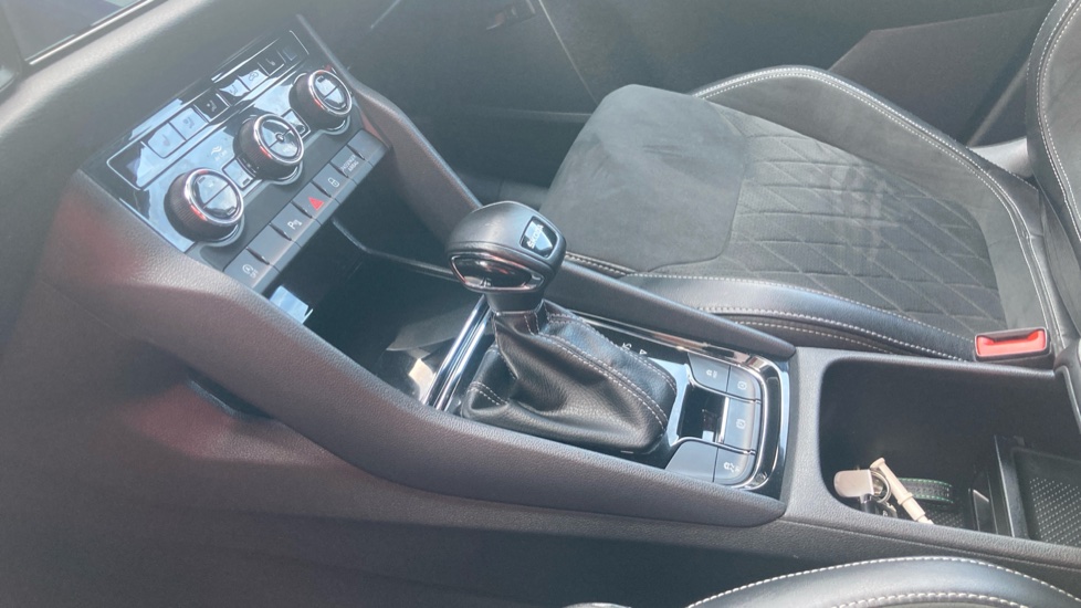 Skoda Kodiaq 1.5 TSI Sport Line 5dr DSG [7 Seat] Petrol Estate - Image 13