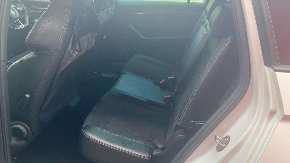 Skoda Kodiaq 1.5 TSI Sport Line 5dr DSG [7 Seat] Petrol Estate - Image 16