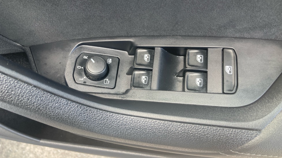 Skoda Kodiaq 1.5 TSI Sport Line 5dr DSG [7 Seat] Petrol Estate - Image 23