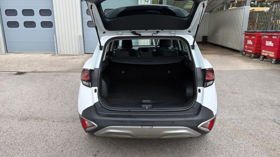 Kia Sportage 1.6 CRDi ISG 2 5dr Diesel Estate - Image 4