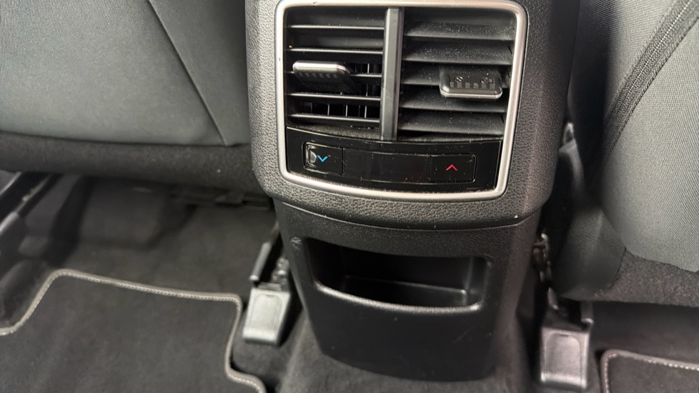 Kia Sportage 1.6 CRDi ISG 2 5dr Diesel Estate - Image 25