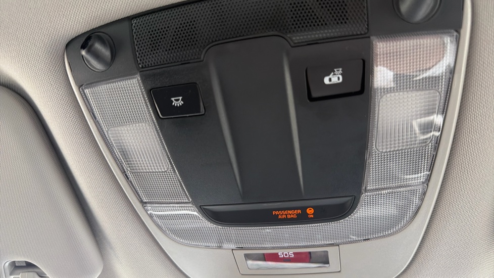 Kia Sportage 1.6 CRDi ISG 2 5dr Diesel Estate - Image 39