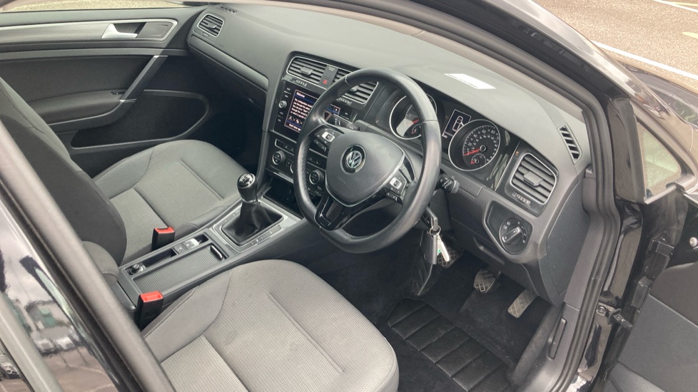 Volkswagen Golf 1.5 TSI EVO 150 Match Edition 5dr Petrol Hatchback - Image 11