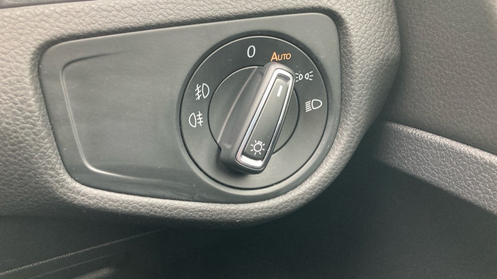 Volkswagen Golf 1.5 TSI EVO 150 Match Edition 5dr Petrol Hatchback - Image 21