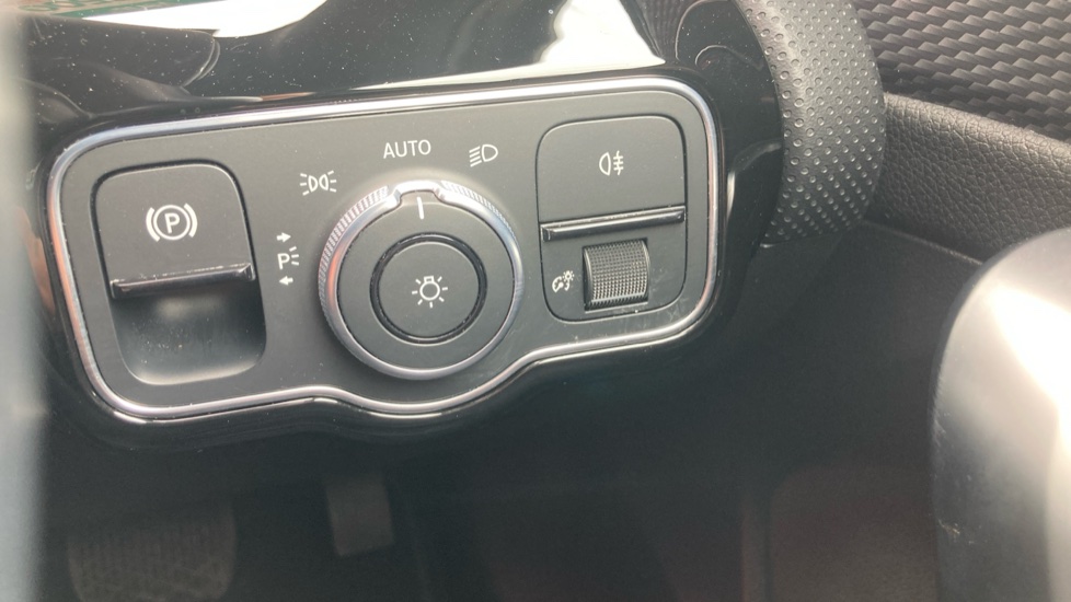 Mercedes-Benz A-Class A180 Sport Executive 5dr Auto Petrol Hatchback - Image 21